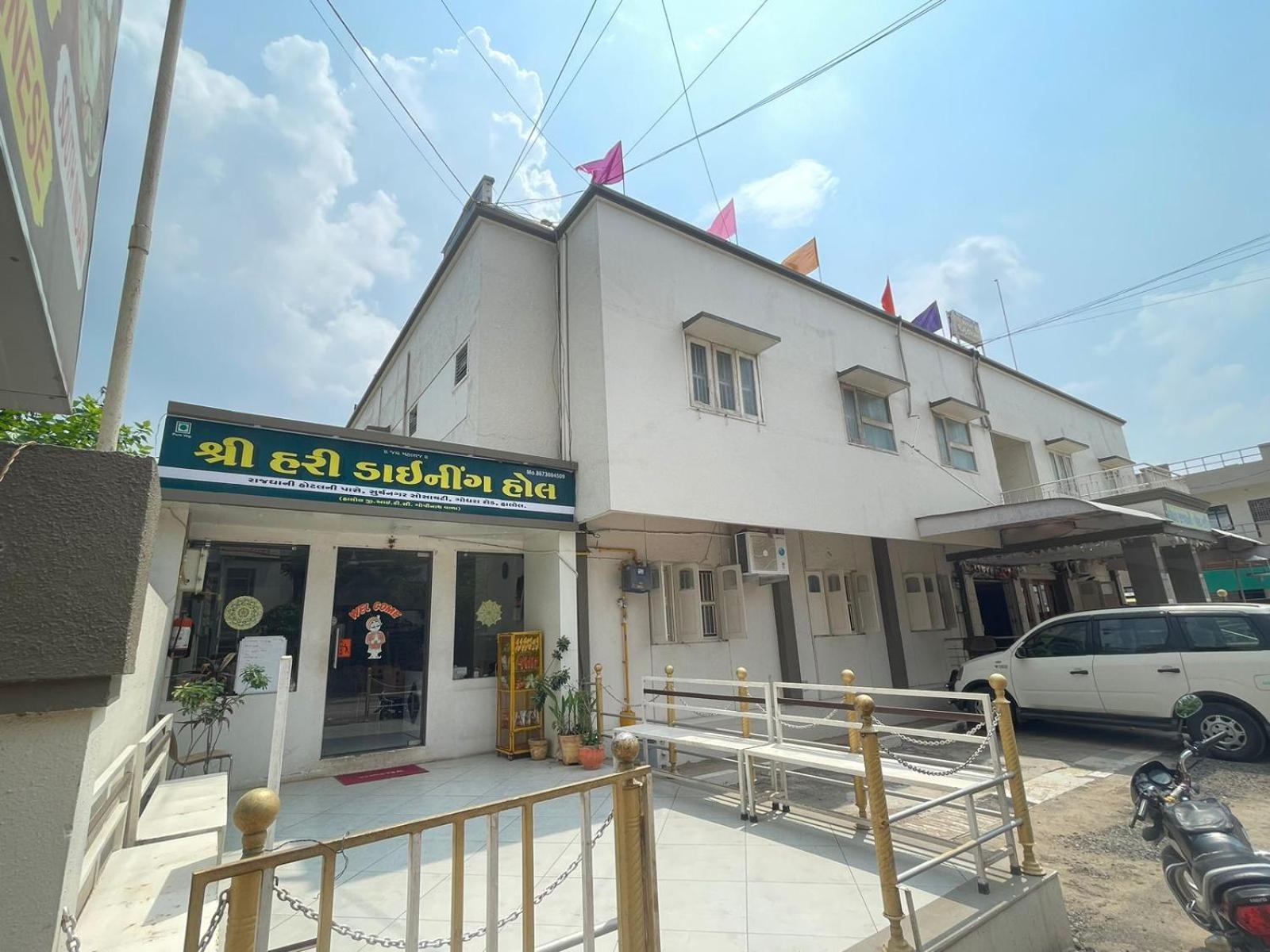 Hotel Rajdhani And Guest House Gujarat - Best Family Hotel In Halol Near Pavagadh And Halol Gidc 외부 사진